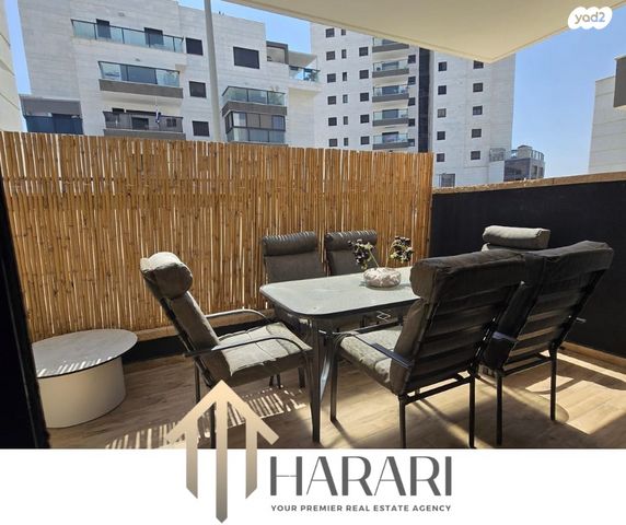 דירת גן, דרור, חורשת נח, אופקים