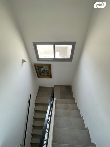 דופלקס, עוזי חיטמן, נווה זמר, רעננה