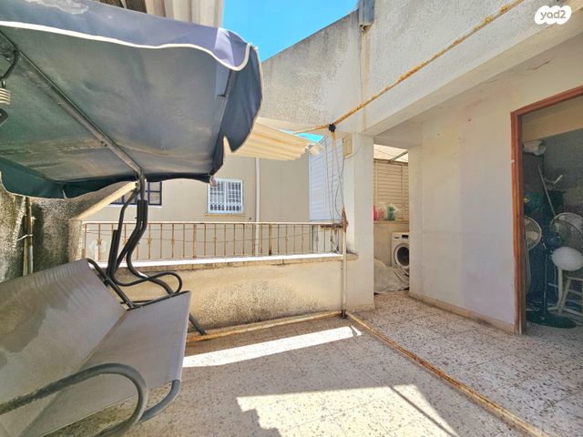 בית פרטי/ קוטג', מאיר בר אילן 9, צפון מזרח מרכז העיר, נתניה