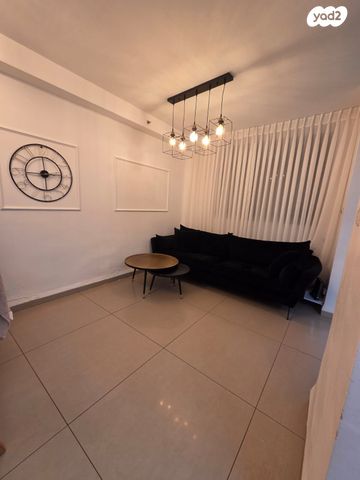 דירת גן, הרותם 10, רובע ח', אשדוד