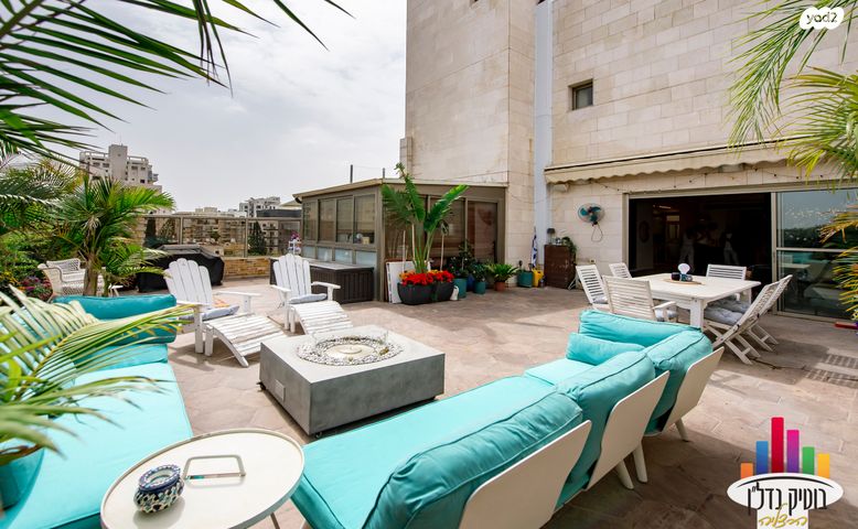 גג/ פנטהאוז, יבנה, קרית יערים, רמת השרון