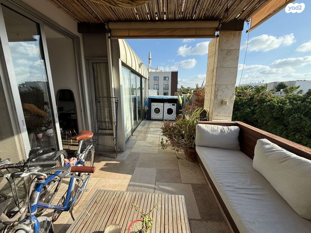 דירה, שדרות ירושלים 19, צפון יפו, המושבה האמריקאית-גרמנית, תל אביב יפו