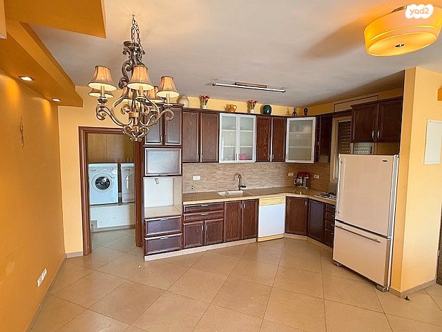 דירה, אל סלוודור, גבעת משואה, ירושלים