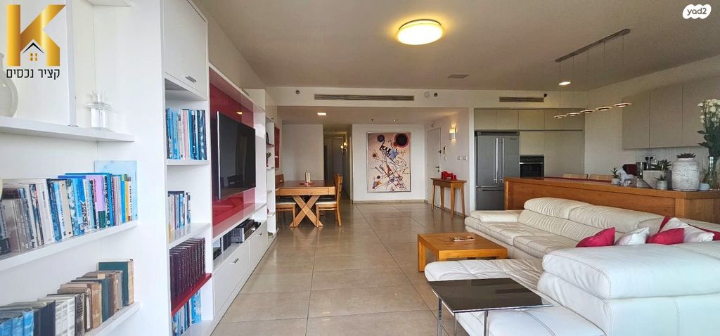 דירה, הוד השרון