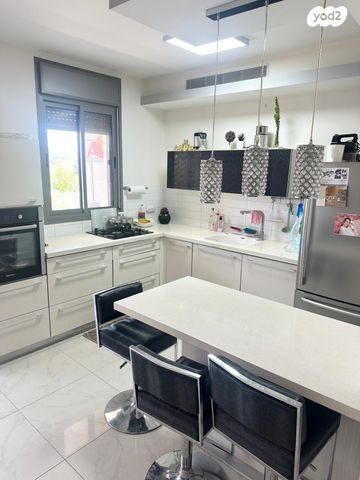 דירה, חזון אי"ש, רחובות הצעירה, רחובות