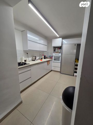 דירת גן, הרותם 10, רובע ח', אשדוד