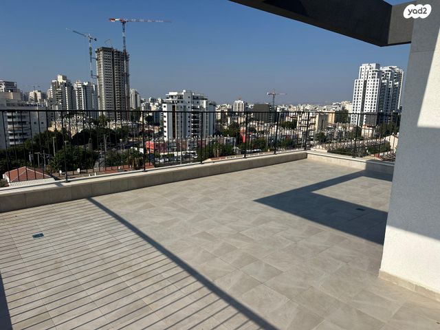 דופלקס, פתח תקווה