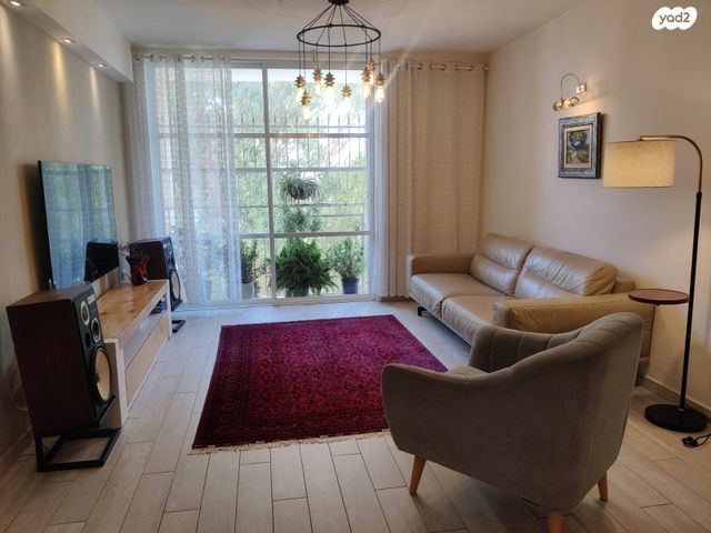 א.ד. גורדון 43