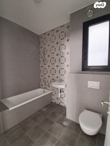 בית פרטי/ קוטג', המוזיקה, שדרות