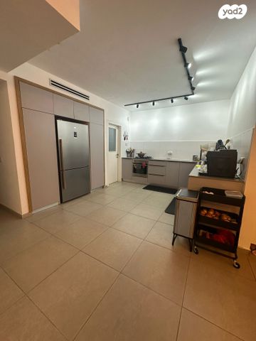 דירה, מרווה, סיגליות, באר שבע