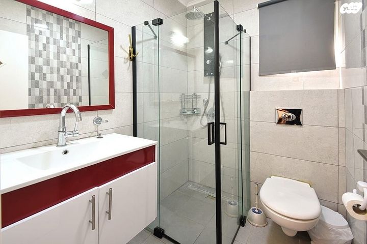 בית פרטי/ קוטג', כחל