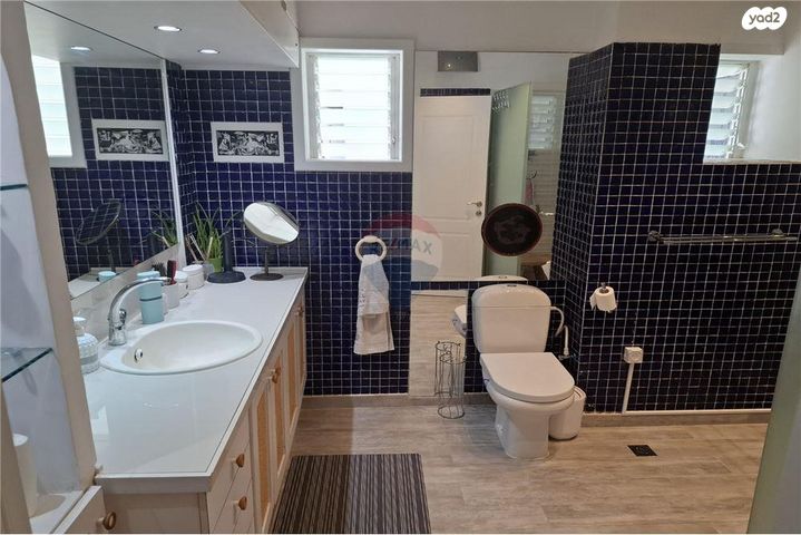 דירה, אורי צבי גרינברג 11, אזורי חן, גימל החדשה, תל אביב יפו