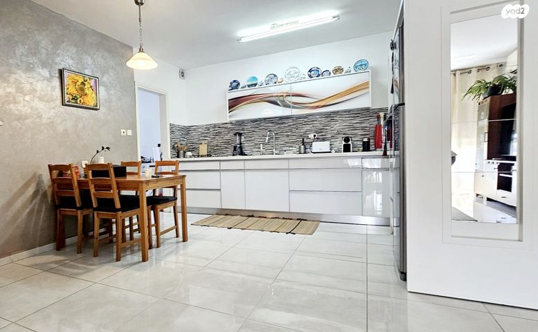 דירה, הזמיר, נהריה הירוקה, נהריה