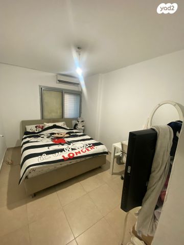 דירה, תל מונד