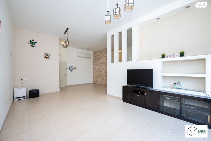 דירת גן, זכרון יעקב