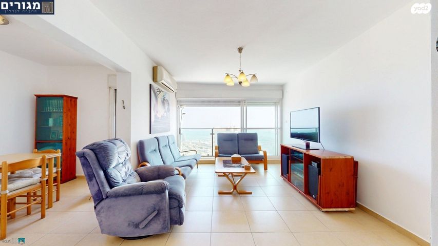 דירה, חנה סנש, חיפה