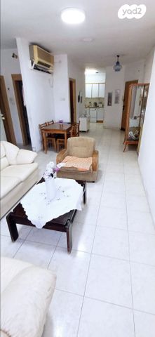 דירה, ביאליק, מרכז, קרית עבודה, חולון