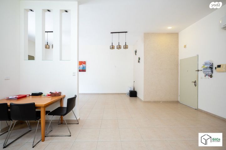 דירת גן, זכרון יעקב