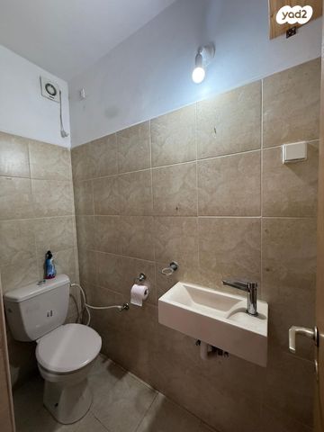 דירה, דוד פלומבו, בית הכרם, רמת בית הכרם, ירושלים