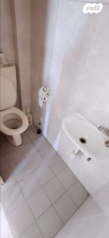 דירה, ביאליק, מרכז, קרית עבודה, חולון