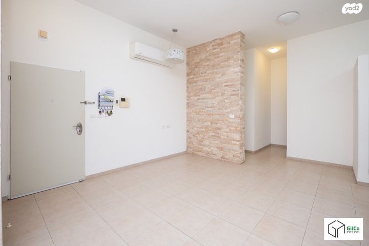 דירת גן, זכרון יעקב