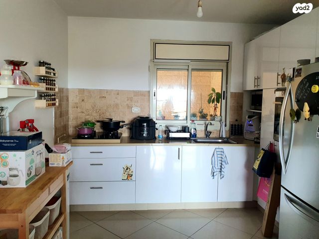 דירה, שרה אמנו, מודיעין מכבים רעות