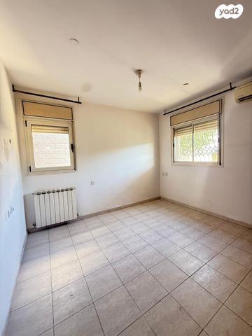 דירה, דוד פלומבו, בית הכרם, רמת בית הכרם, ירושלים