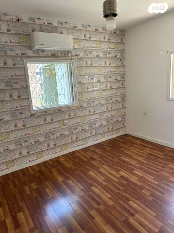 גג/ פנטהאוז, קדמן 20, נווה רמז, חולון