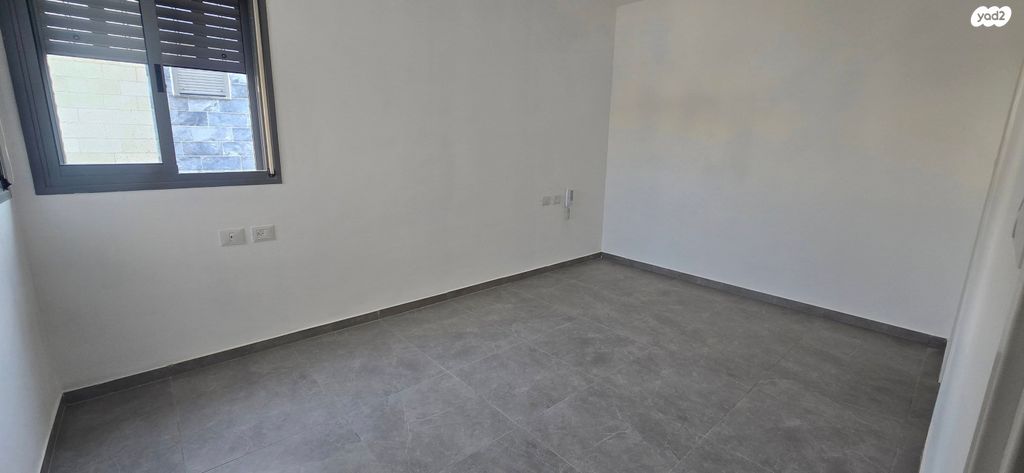 דירה, נחל שניר, רמת נבון . הר כרמי, כרמיאל