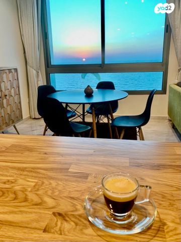 דירה, שדרות עובד בן עמי, נוף הטיילת, נתניה