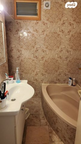 דירה, רמת יקנעם, יקנעם עילית