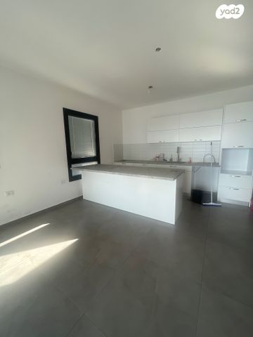 דירה, הקוממיות 14, דרום חדש, פארק הים, בת ים