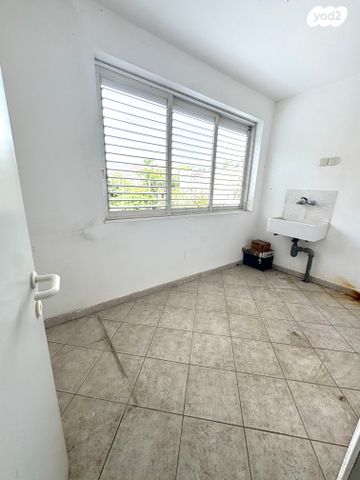 דירה, הגאון מוילנה 1, הרצליה הצעירה, הרצליה