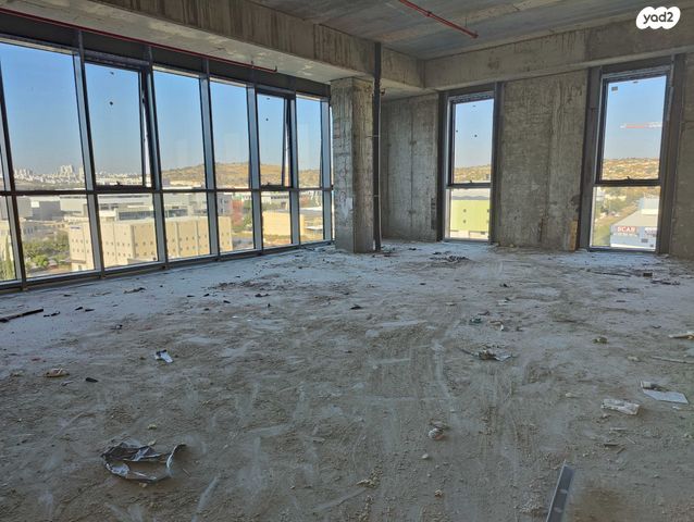 שדרות התעשיות 10