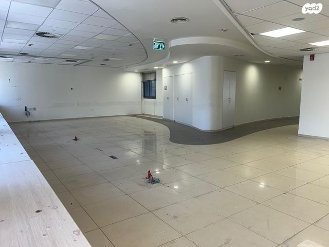 חנויות/ שטח מסחרי, הרב נחום לוין, מרכז העיר, עפולה