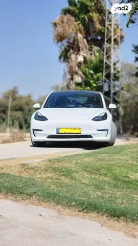 טסלה מודל 3