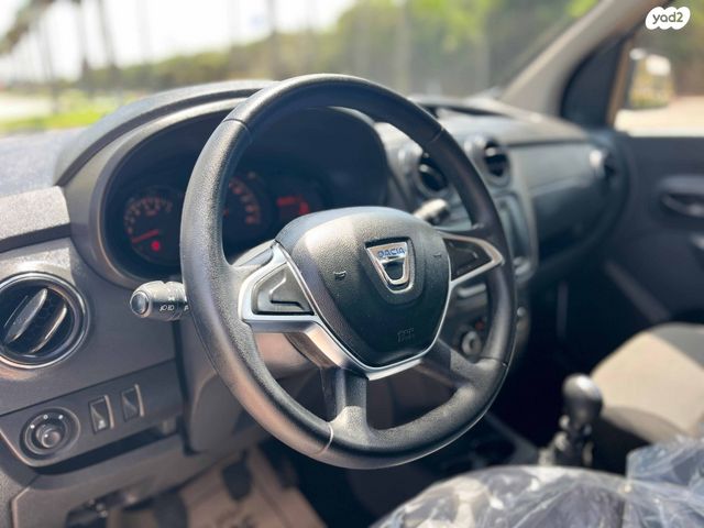 דאצ'יה דוקר