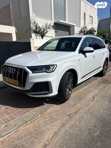 אאודי Q7
