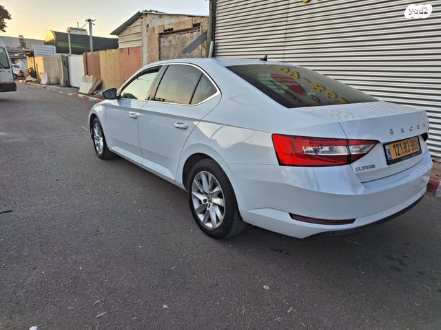 סקודה סופרב