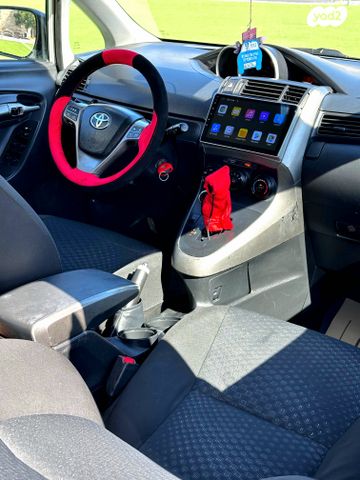 טויוטה ורסו