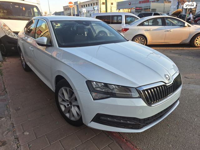 מודעת רכב סקודה סופרב