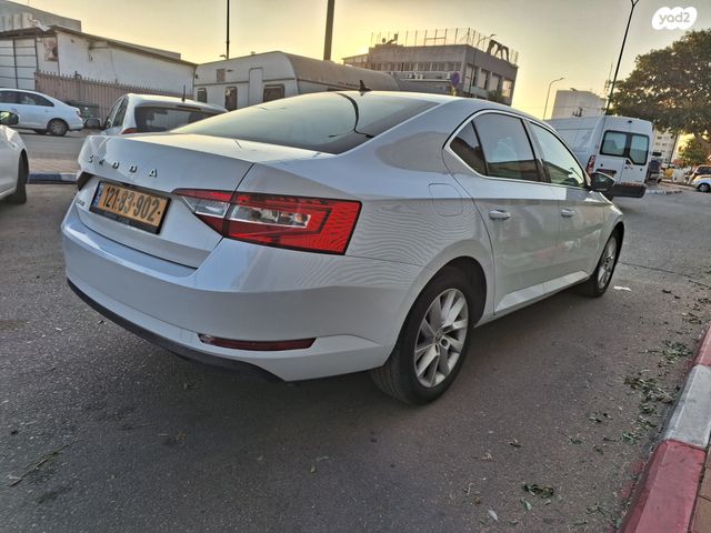 סקודה סופרב