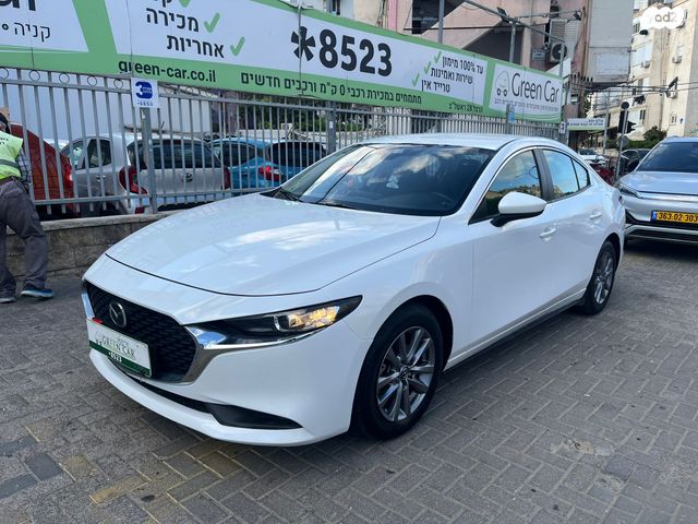 מודעת רכב מאזדה 3