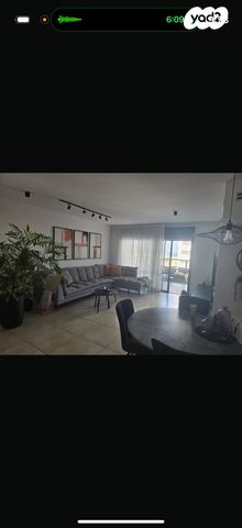 כ"ט בנובמבר 10