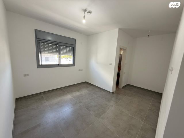 דירה, אפרים שריר 27, גבעת אוסישקין, נהריה