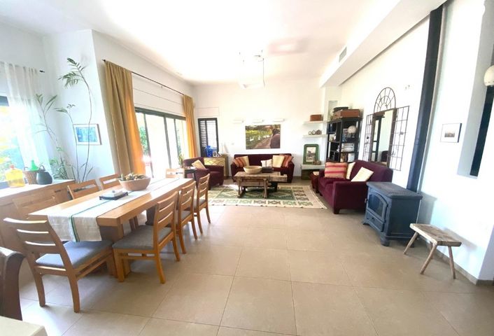 בית פרטי/ קוטג', צבאים 270, מולדת, מולדת