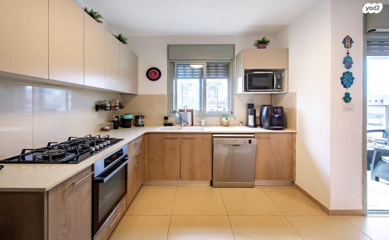 דירה, אליהו הנביא 42, פסגות אפק, ראש העין