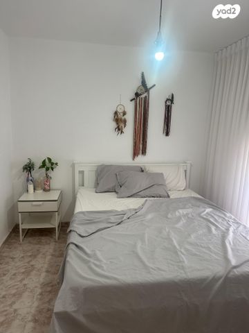 דירה, יצחק שדה 39, גבעת הרקפות, גבעת תל חי, קרית אתא