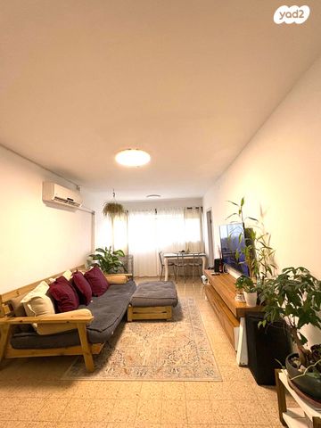 דירה, שרת 21, קרית עמל, קרית טבעון