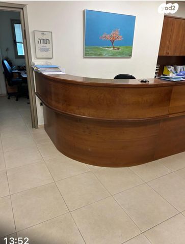 חיים פקריס 4